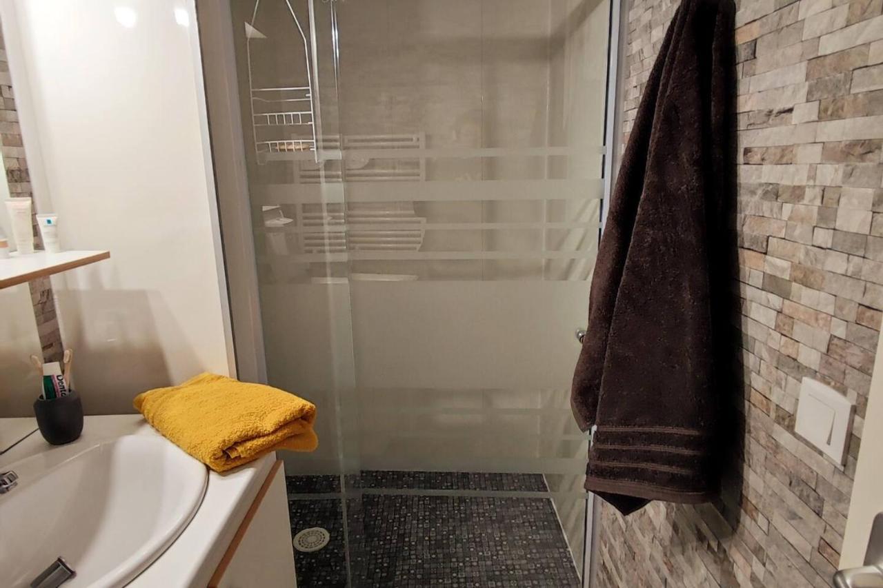 Grand Appartement En Rdc Vallee De カンパン エクステリア 写真